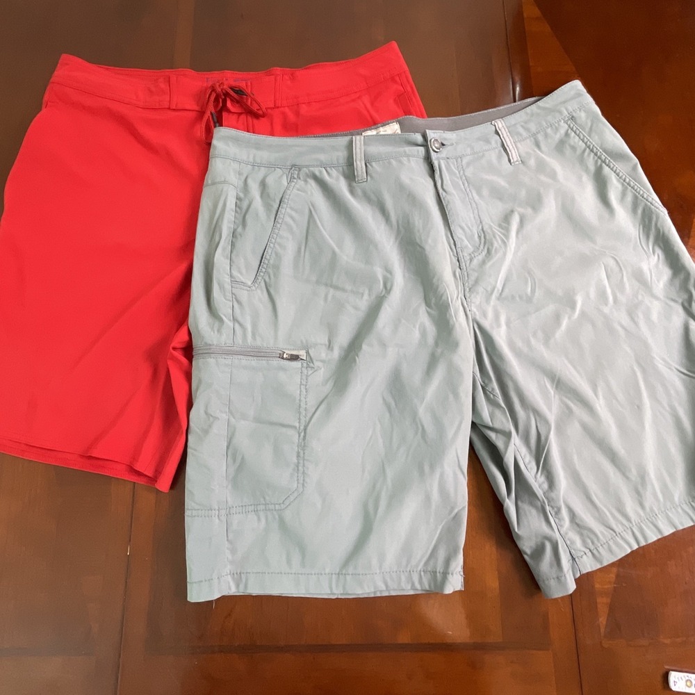 Two Pair Shorts George/Weatherproof Vintage Red And Gray Men's  Size 38/36